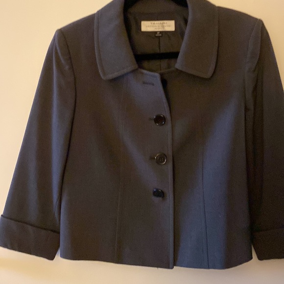 TAHARI ASL Women’s Petite Front Button Three Fourths Folded Sleeves Blazer - Picture 5 of 5